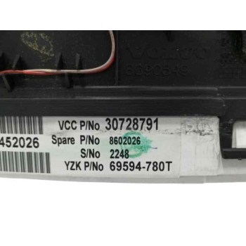 Recambio de cuadro instrumentos para volvo xc70 2.4 diesel cat referencia OEM IAM 30728791  