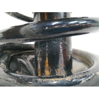 Recambio de amortiguador delantero izquierdo para kia sportage 2.0 turbodiesel cat referencia OEM IAM 546512E500  