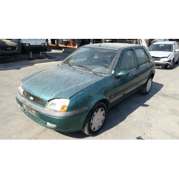 ford fiesta berlina (dx) del año 2001