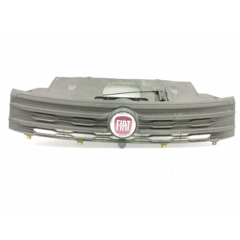 REJILLA DELANTERA 623106388R OBSERVAR FOTOS 