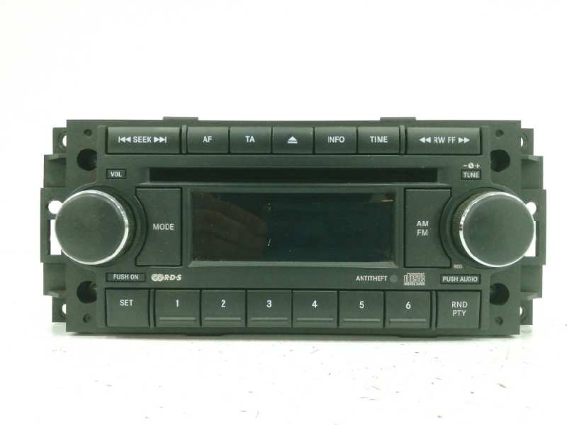 Recambio de sistema audio / radio cd para jeep compass 2.4 16v cat referencia OEM IAM P05064067AG Recambio de sistema audio / radio cd para jeep compass 2.4 16v cat referencia OEM IAM P05064067AG