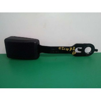 ENGANCHE CINTURON DERECHO DELANTERO 