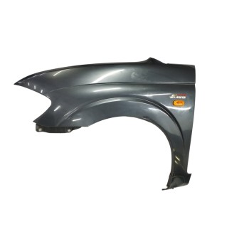 Recambio de aleta delantera izquierda para ssangyong rodius 2.7 turbodiesel cat referencia OEM IAM  OBSERVAR FOTOS 