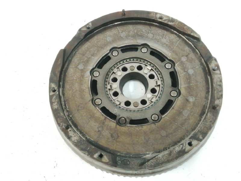 Recambio de volante motor para toyota auris 2.0 d-4d cat referencia OEM IAM   