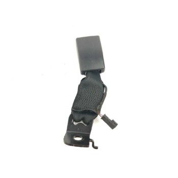 Recambio de enganche cinturon izquierdo para bmw serie 1 lim. (f20) 1.6 16v referencia OEM IAM 7266352 TRASERO 619636700C