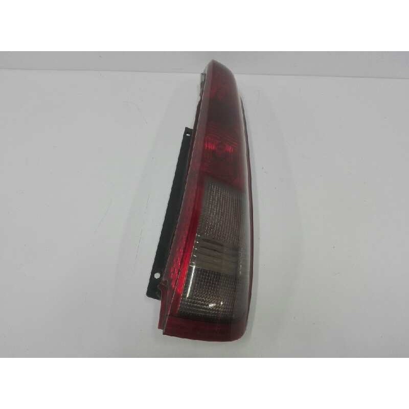 Recambio de piloto trasero derecho para nissan x-trail (t30) comfort referencia OEM IAM 26550EQ00A  