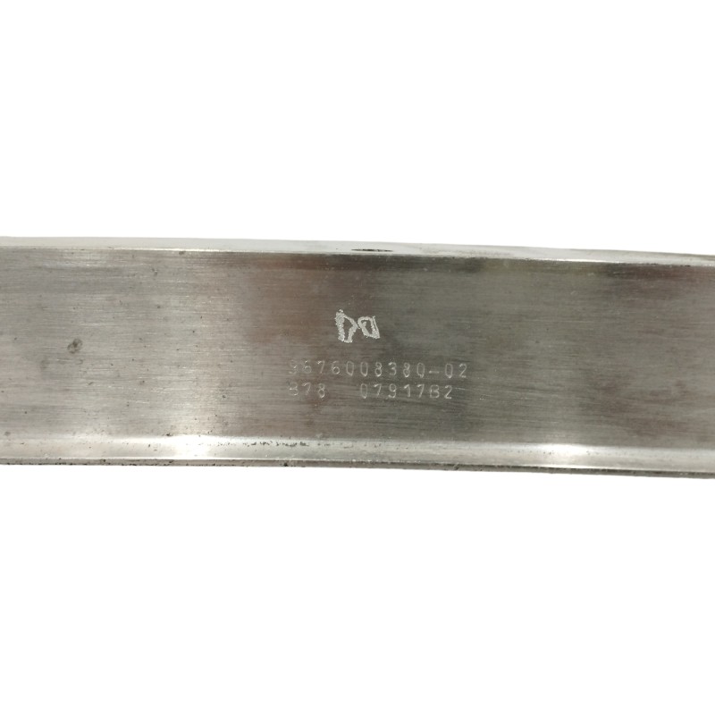 REFUERZO PARAGOLPES DELANTERO