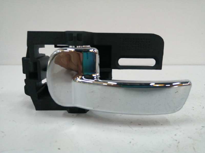 Recambio de maneta interior trasera izquierda para nissan qashqai (j10) acenta referencia OEM IAM 80671JD00A  