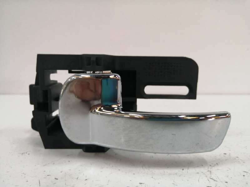 Recambio de maneta interior delantera izquierda para nissan qashqai (j10) acenta referencia OEM IAM 806671JD00A  