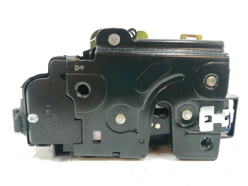 Recambio de cerradura puerta trasera derecha para volkswagen polo (9n3) advance referencia OEM IAM 3B4839016AG  