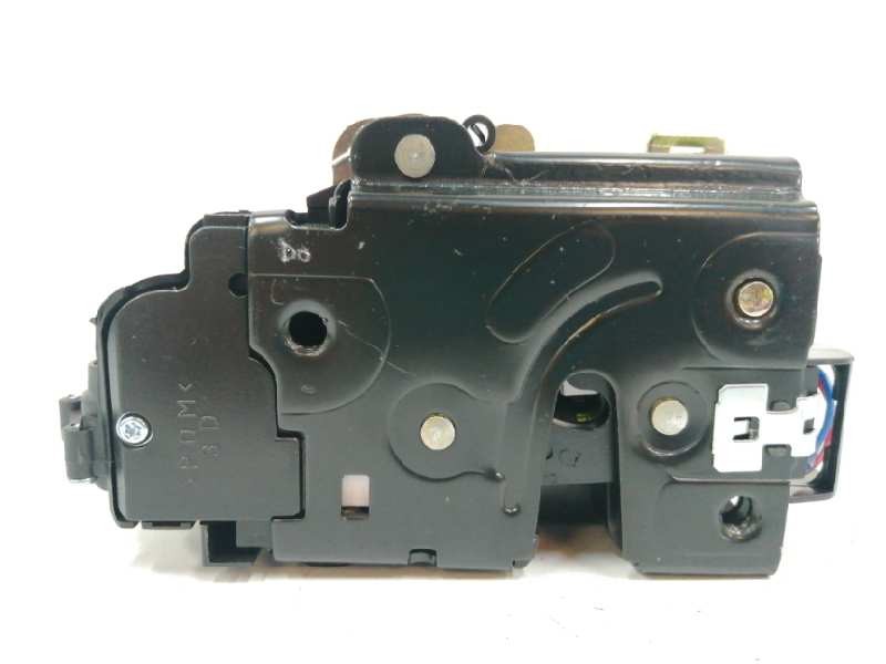 Recambio de cerradura puerta trasera derecha para volkswagen polo (9n3) advance referencia OEM IAM 3B4839016AG  