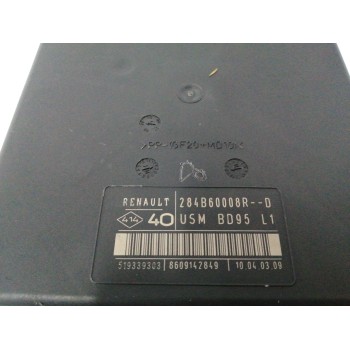Recambio de caja reles / fusibles para renault megane iii berlina 5 p 1.5 dci diesel cat referencia OEM IAM 284B60008R 519339303
