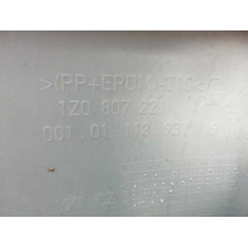 Recambio de paragolpes delantero para skoda octavia berlina (1z3) 2.0 16v fsi referencia OEM IAM 1Z0807221 OBSERVAR FOTOS 