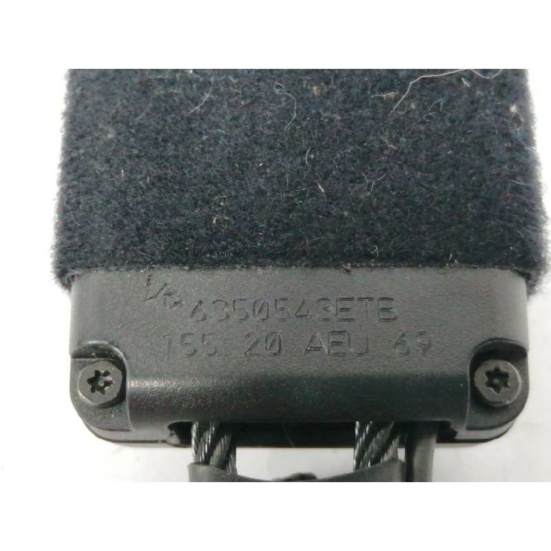 ENGANCHE CINTURON IZQUIERDO DELANTERO