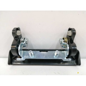 Recambio de maneta exterior delantera izquierda para suzuki samurai (sj) hardtop referencia OEM IAM 8282083000  