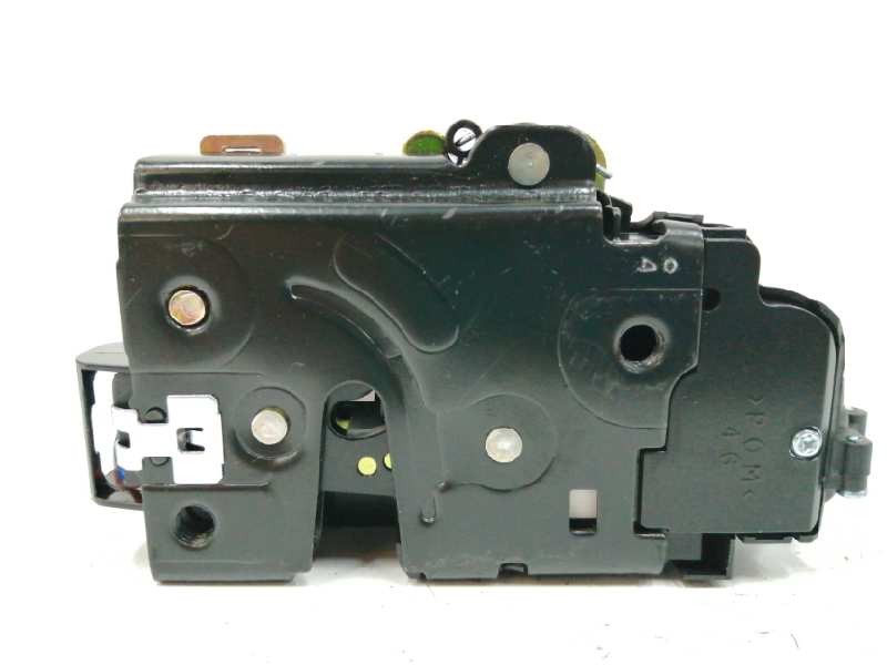 Recambio de cerradura puerta delantera izquierda para volkswagen golf iv berlina (1j1) referencia OEM IAM 3B1837015A  