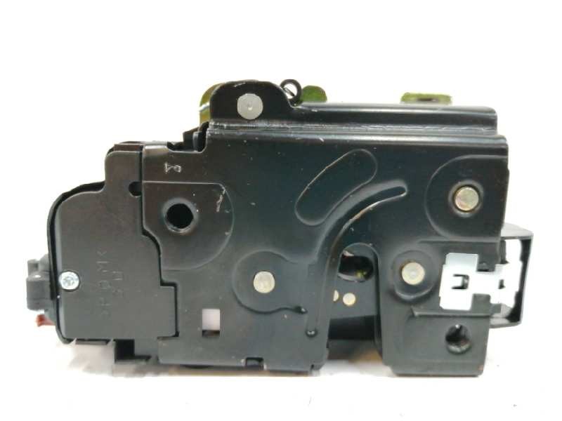 Recambio de cerradura puerta trasera derecha para skoda octavia berlina (1z3) trend referencia OEM IAM 7L0839016  