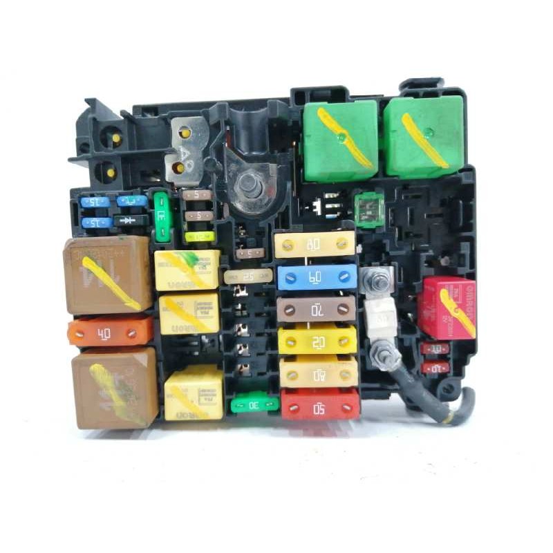 Recambio de caja reles / fusibles para opel corsa f 1.2 referencia OEM IAM 9804848480  