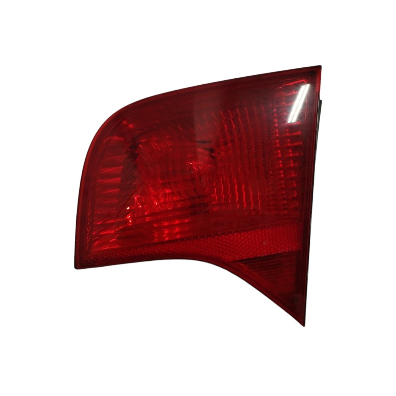 Recambio de piloto trasero derecho interior para audi a4 berlina (8e) 2.0 16v tfsi referencia OEM IAM 8E5945094A  