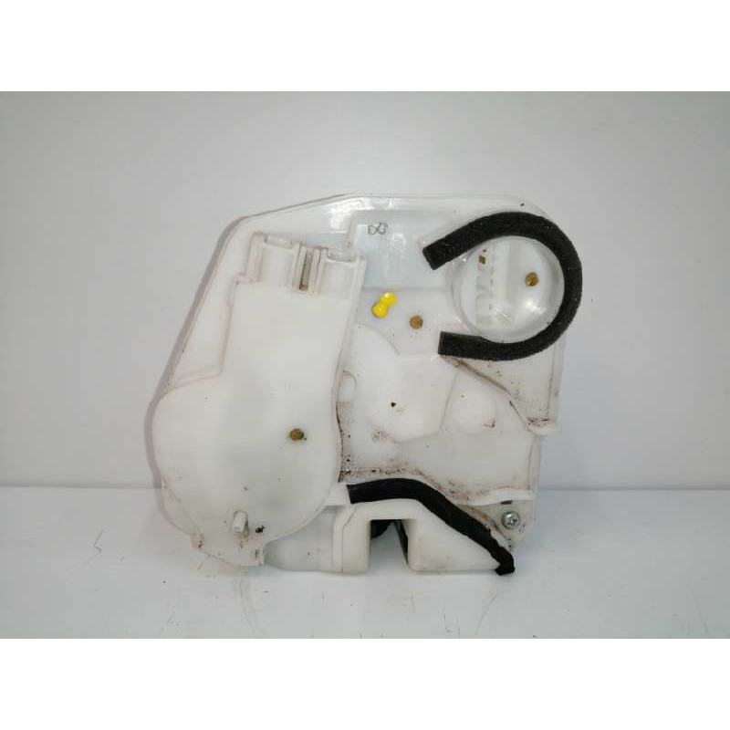 Recambio de cerradura puerta trasera derecha para mitsubishi space star (a00) 1.2 referencia OEM IAM 5745A384S  