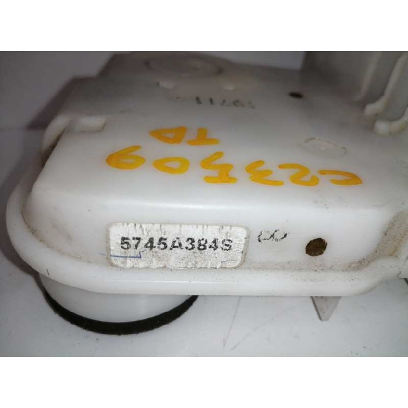 CERRADURA PUERTA TRASERA DERECHA