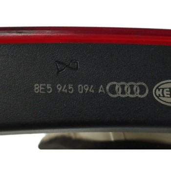 Recambio de piloto trasero derecho interior para audi a4 berlina (8e) 2.0 16v tfsi referencia OEM IAM 8E5945094A  