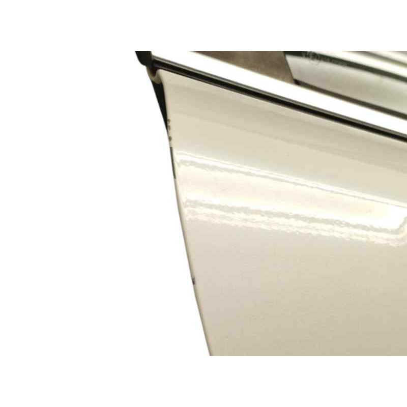 PUERTA TRASERA DERECHA OBSERVAR FOTOS CON MANETA