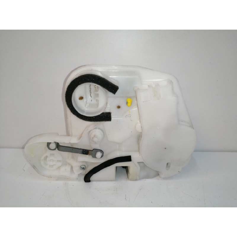 Recambio de cerradura puerta delantera izquierda para mitsubishi space star (a00) 1.2 referencia OEM IAM 5715A669S  