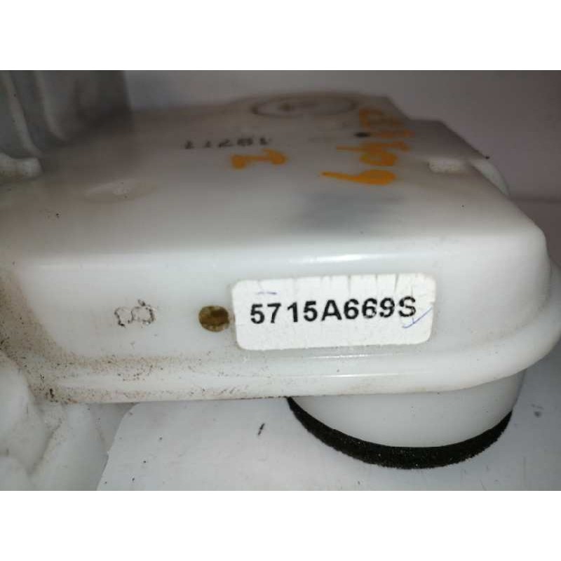 CERRADURA PUERTA DELANTERA IZQUIERDA