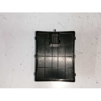 Recambio de mando elevalunas delantero izquierdo para fiat doblo cargo 1.3 16v jtd cat referencia OEM IAM 735487419  