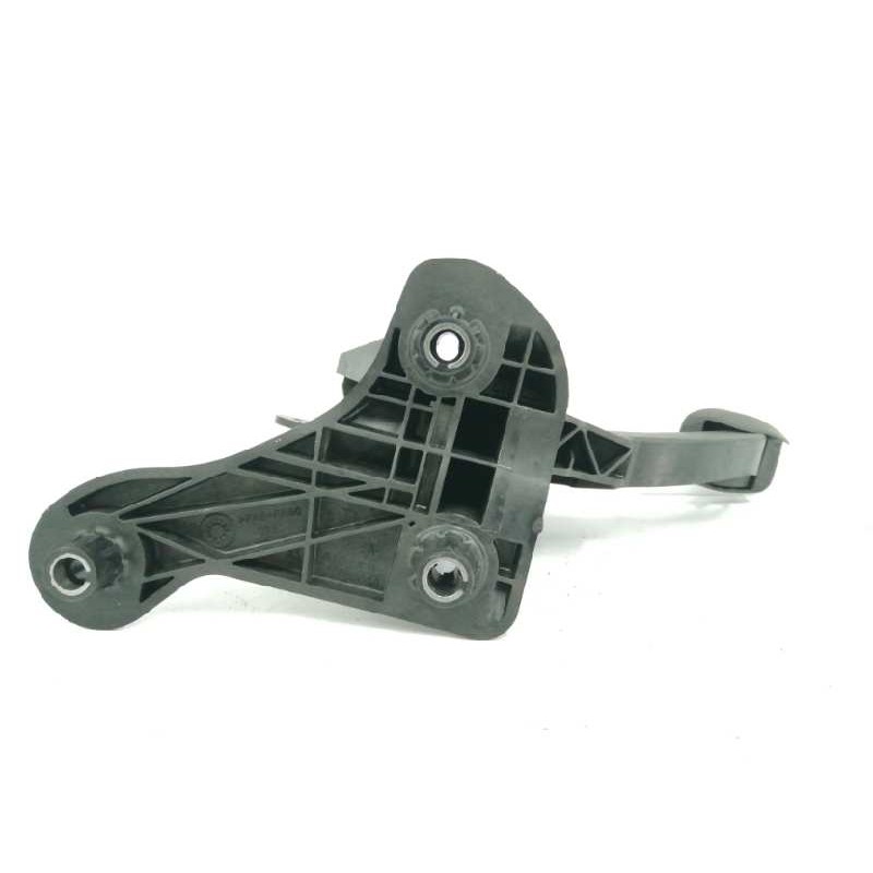 PEDAL EMBRAGUE