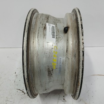 Recambio de llanta para peugeot 205 mito 1.8 d referencia OEM IAM S14361 13X5,5J ET20 4H 4X108