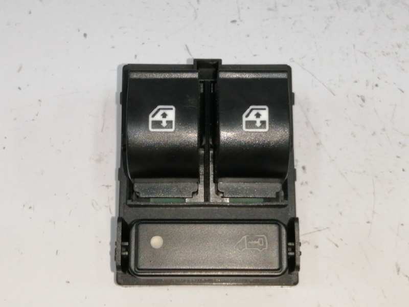 Recambio de mando elevalunas delantero izquierdo para fiat doblo cargo 1.3 16v jtd cat referencia OEM IAM 735421419  