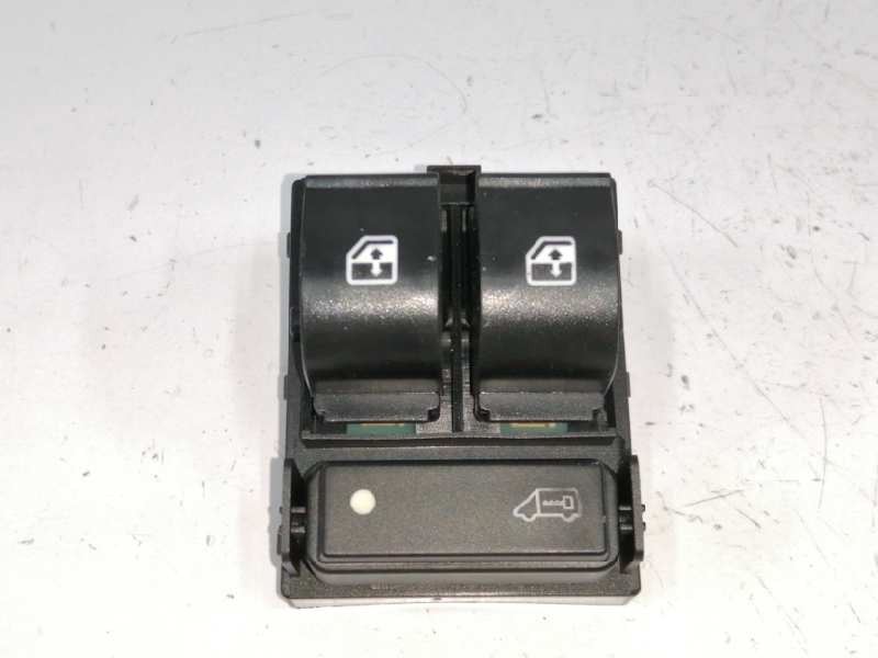 Recambio de mando elevalunas delantero izquierdo para fiat doblo cargo 1.3 16v jtd cat referencia OEM IAM 735421419  