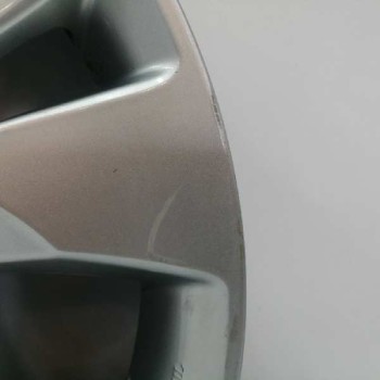 Recambio de llanta para honda cr-v 1.6 dtec cat referencia OEM IAM 17065A 17X6,5J ET50 HL4803