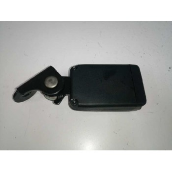 Recambio de enganche cinturon izquierdo para mitsubishi space star (a00) 1.2 referencia OEM IAM 6197148A TRASERO 