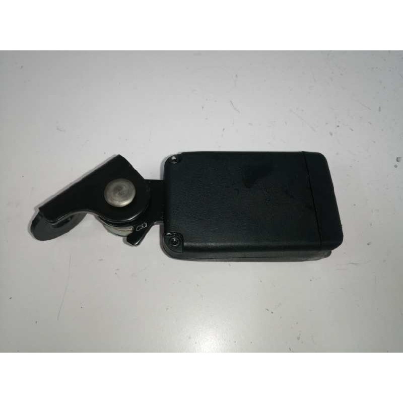 ENGANCHE CINTURON IZQUIERDO TRASERO