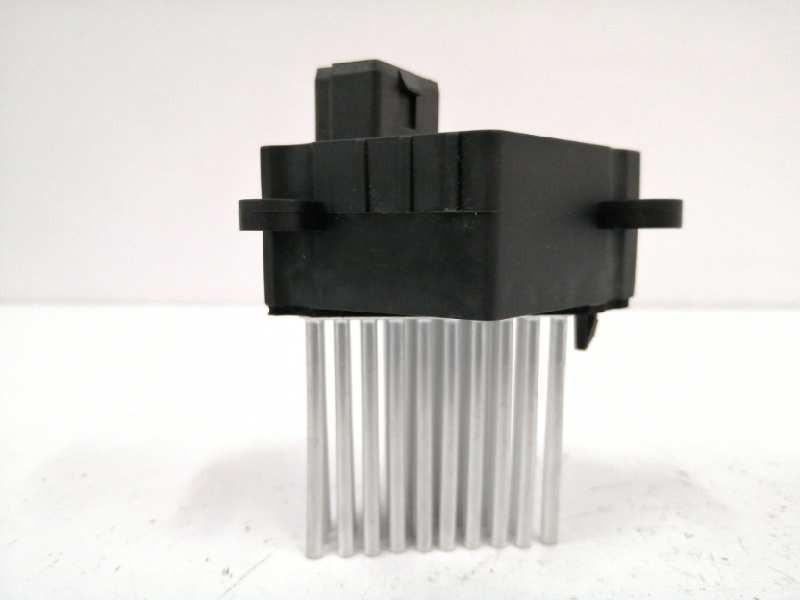 Recambio de resistencia calefaccion para bmw serie 3 berlina (e46) 320d referencia OEM IAM 64116920365  