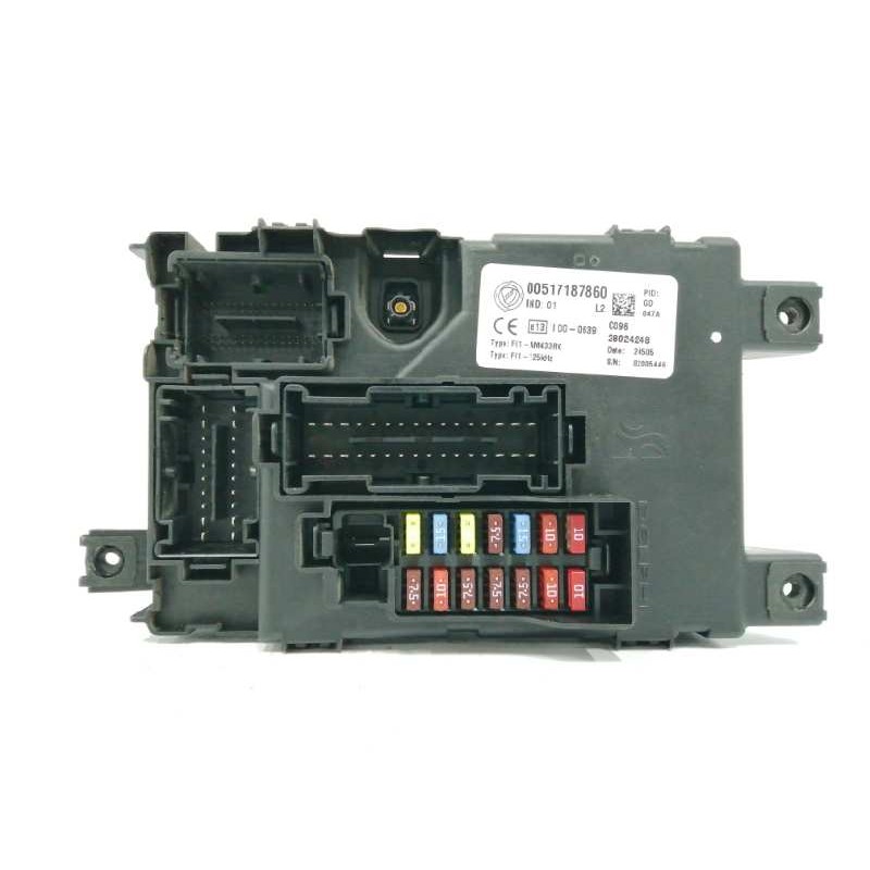 Recambio de caja reles / fusibles para fiat grande punto (199_) 1.4 (199axb1a) referencia OEM IAM 00517187860 28024248 