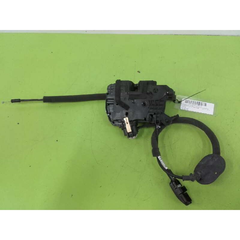 CERRADURA PUERTA TRASERA DERECHA