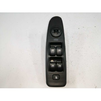 MANDO ELEVALUNAS DELANTERO IZQUIERDO 935702D000 