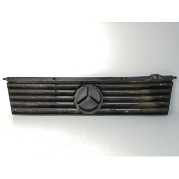 Recambio de rejilla delantera para mercedes-benz mb 100 d caja cerrada / combi 2.4 diesel referencia OEM IAM 6317510218  