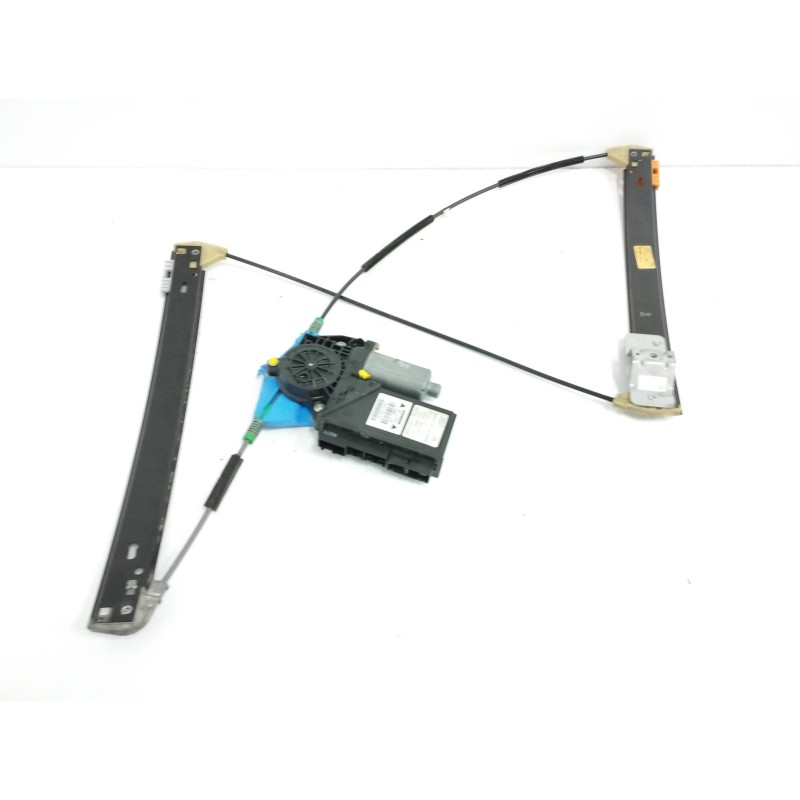 Recambio de elevalunas delantero derecho para audi a4 avant (8e) 1.9 tdi (96kw) referencia OEM IAM 8E0837462C  