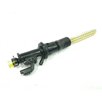 Recambio de bomba embrague para opel corsa f 1.2 referencia OEM IAM 9824255680  