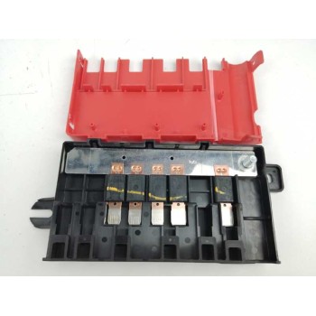 Recambio de caja reles / fusibles para bmw serie 1 lim. (f20) 1.6 16v referencia OEM IAM 922775204  