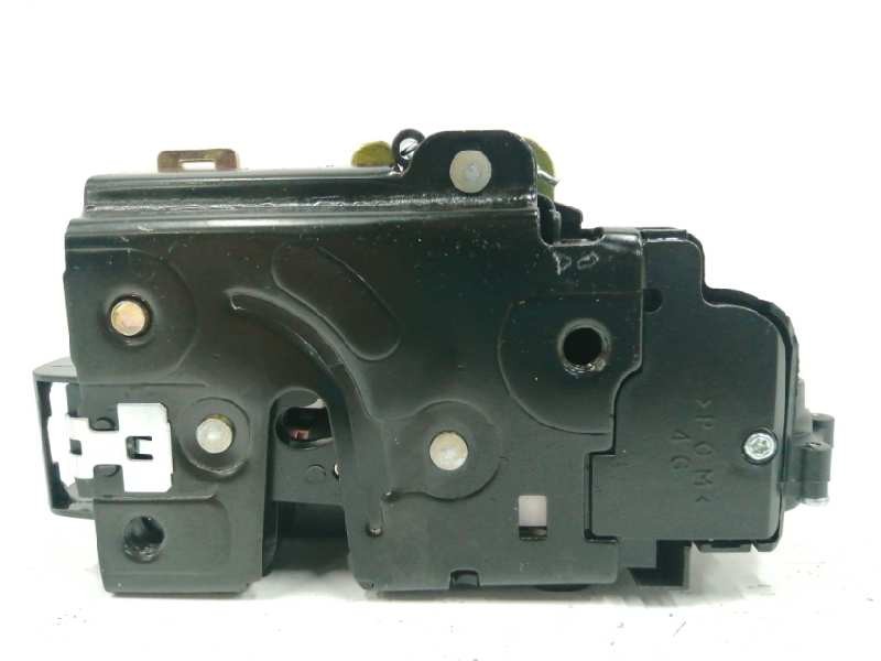 Recambio de cerradura puerta trasera izquierda para volkswagen golf iv berlina (1j1) referencia OEM IAM 3B4839015  
