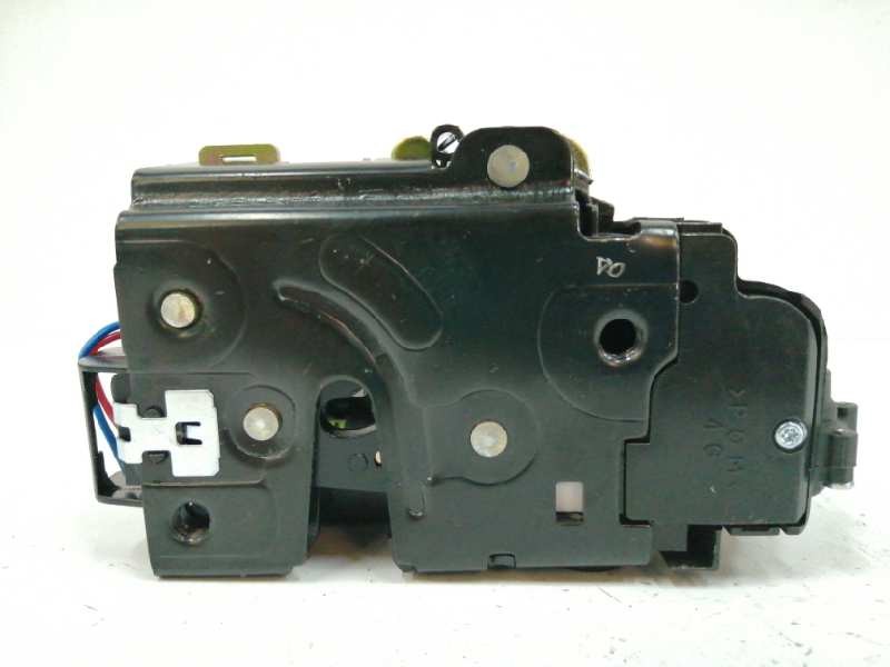 Recambio de cerradura puerta trasera izquierda para volkswagen polo (9n1) referencia OEM IAM 3B4839015  