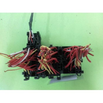 Recambio de caja reles / fusibles para renault clio iv technofeel referencia OEM IAM 243512399R 1550204416 