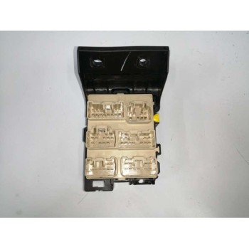 Recambio de caja reles / fusibles para toyota corolla verso (r1) 1.8 16v cat referencia OEM IAM 8273405030  
