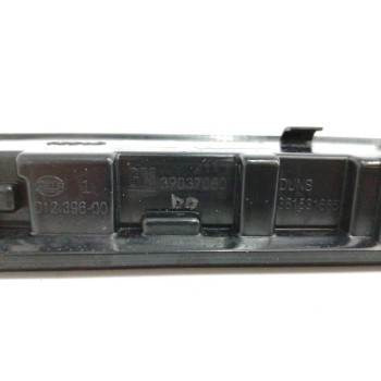 Recambio de luz central de freno para opel crossland x referencia OEM IAM 39037080  